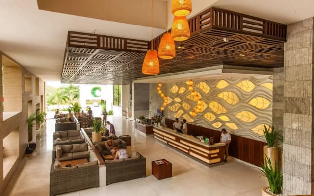 The Cliff Resort & Residences