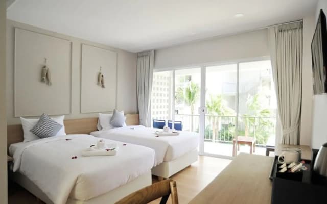 Combo Beach Hotel Samui