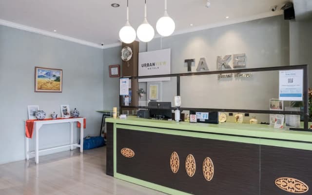 Urbanview Hotel Ta Ke Jelutung Puncak Jambi