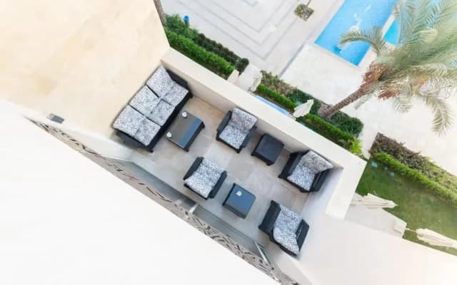 Luxe 3bdr W Private Rooftop Jacuzzi & Beach Access