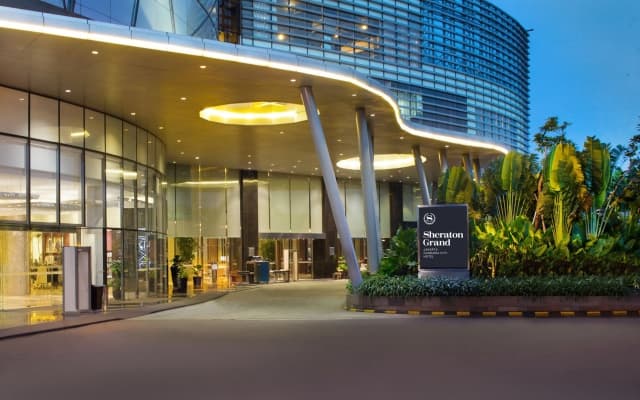 Sheraton Grand Jakarta Gandaria City Hotel