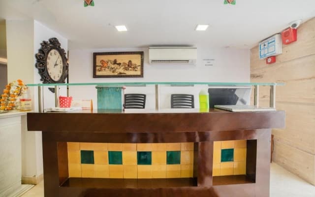 Fabhotel Galaxy