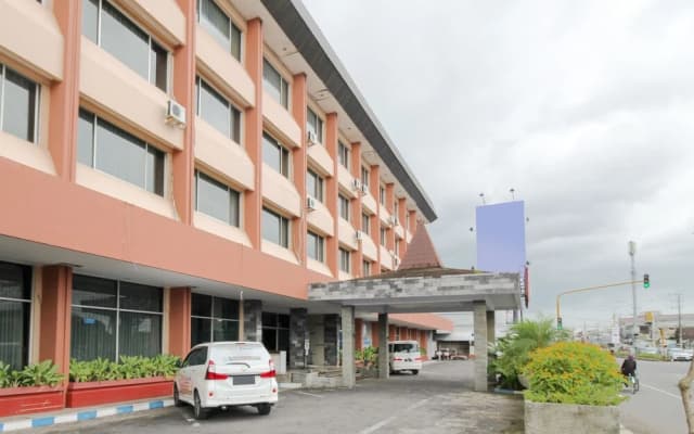 Airy Kaliwates Hayam Wuruk 38 Jember