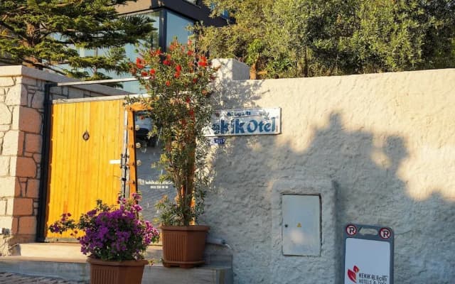 Kekik Alaçatı Otel