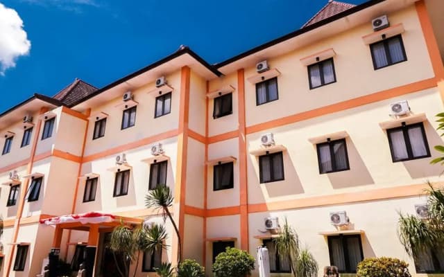 Ciptaningati Hotel