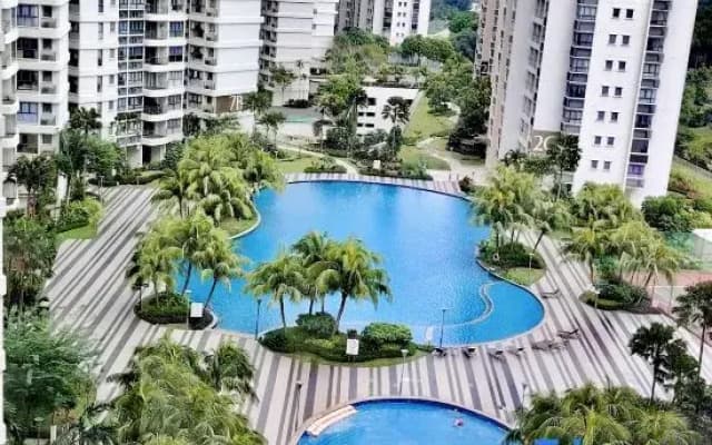 Deluxe 3 Bedroom Garden View