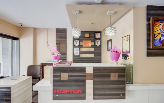 Hotel Ace Residency