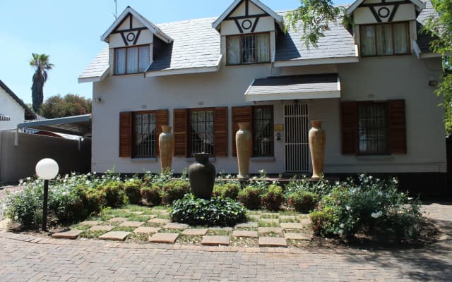 3Liebeloft Guest House