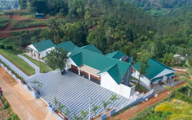 Rainwood Aurum Resort