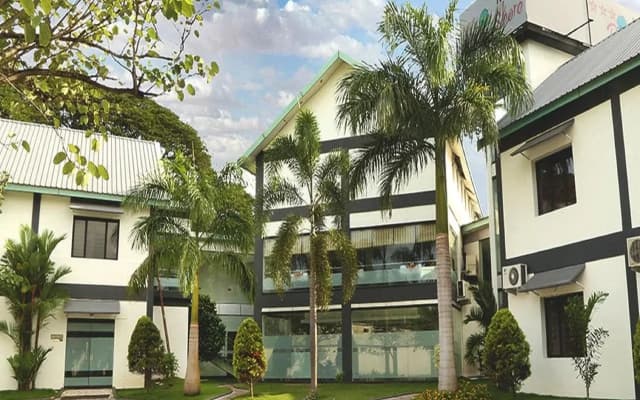 Hotel Palm Shore