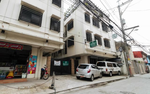 RedDoorz near Pasay Taft