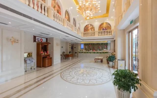 Vienna Hotel (Shantou Guiyu Branch)