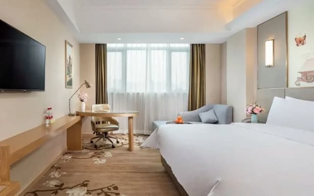 Vienna Hotel (Yudu Railway Station)