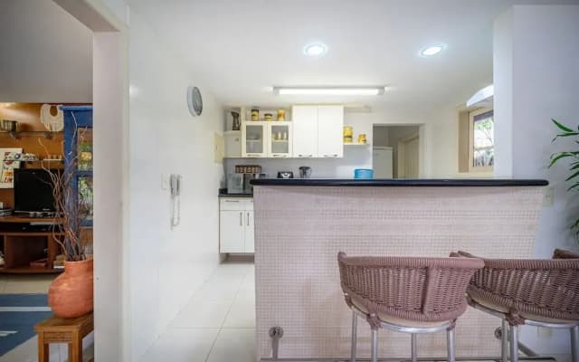 Bz86 Casa centro 600m da rua das pedras