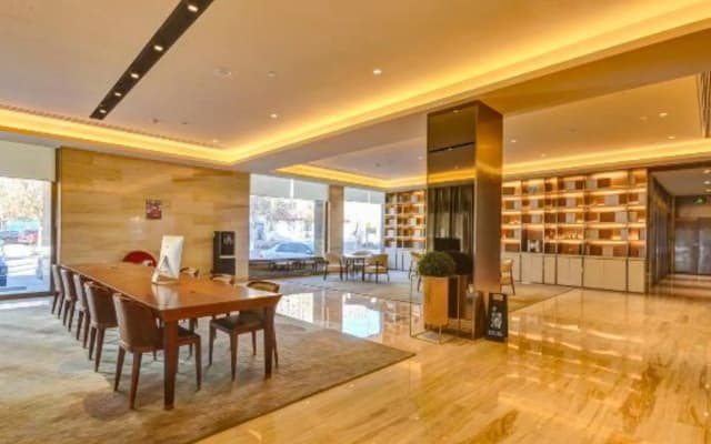 Tangshan Nanyuan Business Hotel