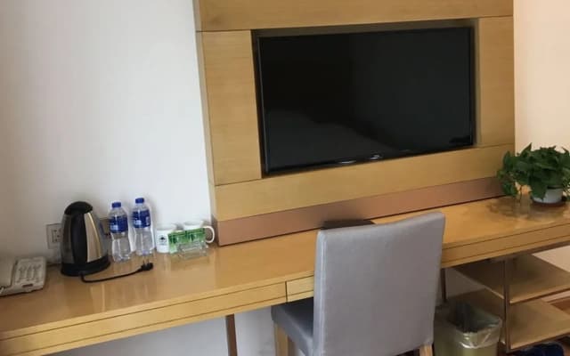 GreenTree Inn Tianjin Dongli Development Zone Huamingzhen Airport Express Hotel