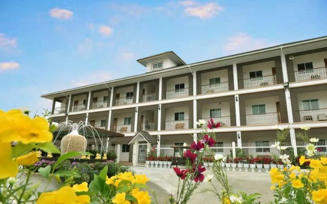KT Knight Hotel (By Ladygaga)