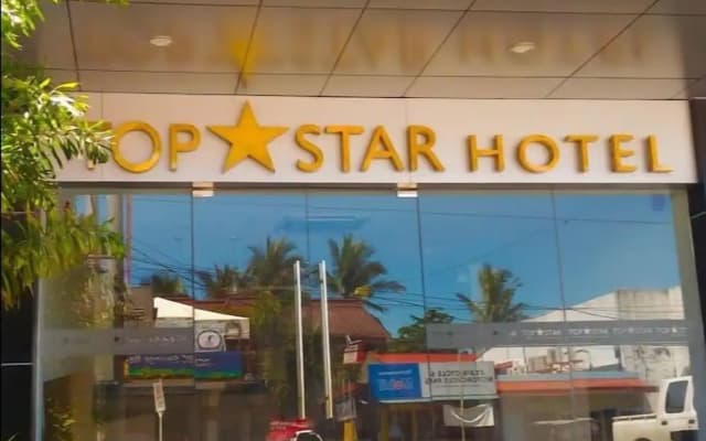 Top Star Hotel Oton