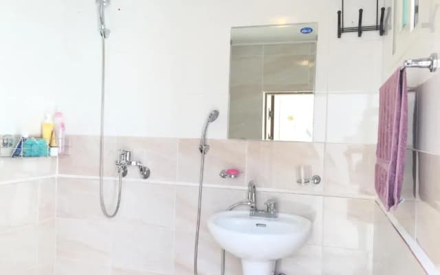 Yours Guesthouse in Tongyeong