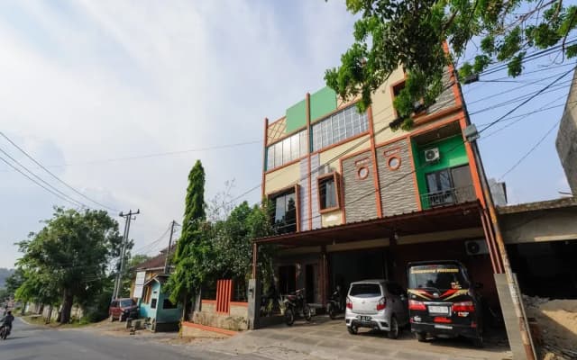 RedDoorz @ Langkapura Lampung