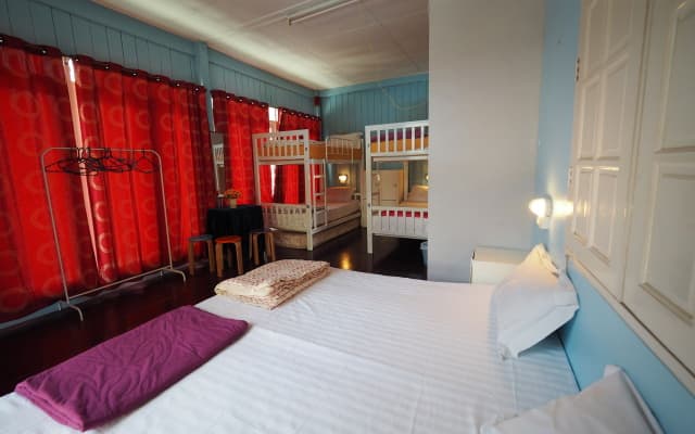 Hua Hin Lubsabai Hostel