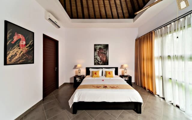 Orlowsky Discovery Candidasa Hotel
