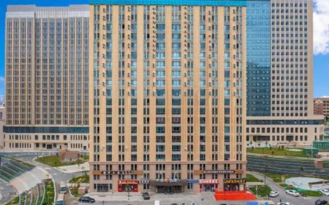 Huamao Hotel (Lanzhou New Area University Town)