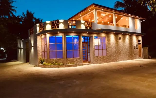 Hudhuveli Maldives