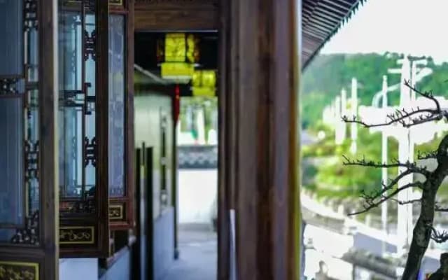 Huiqingshe Inn Xidi