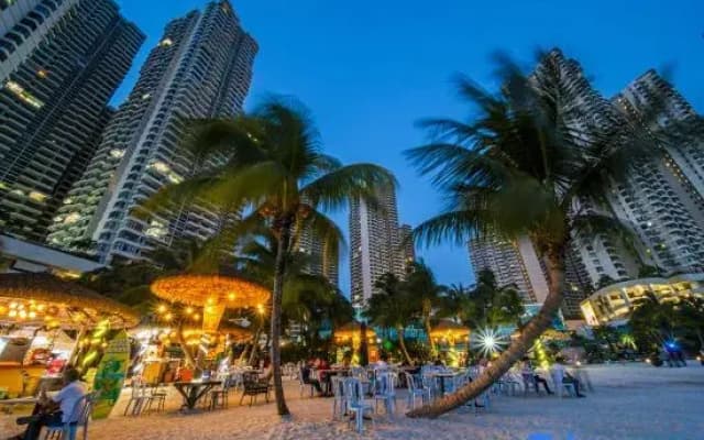 Scenic Country Garden Danga Bay by Lions Bay
