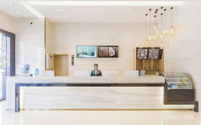 City Comfort Inn Hotel (Foshan Shishan Plaza)