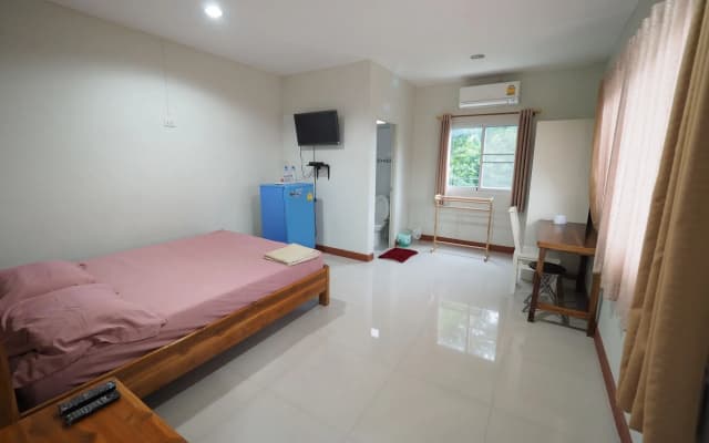 Sorn Waree Home Place