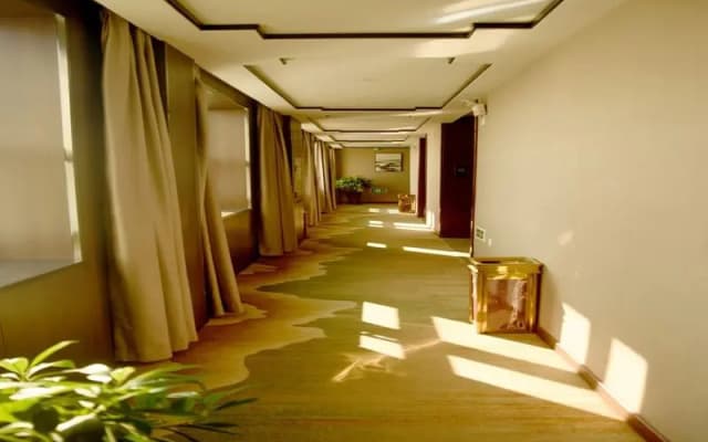 Shell Hotel Anqing Yingjiang District Renmin Road Pedestrian Street