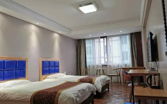 Yuhuan New Century Hotel