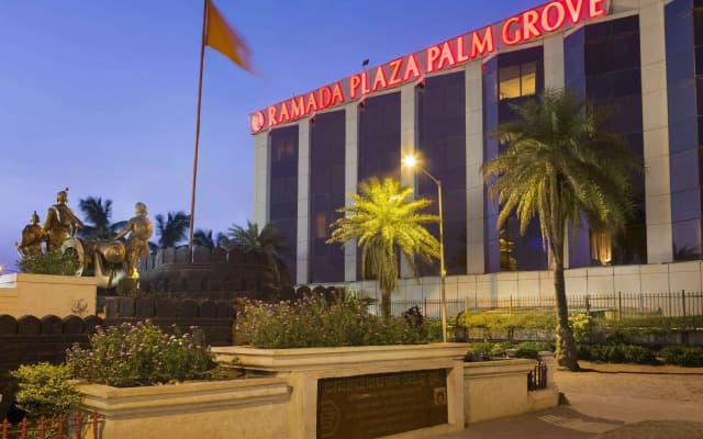 Ramada Plaza by Wyndham Palm Grove