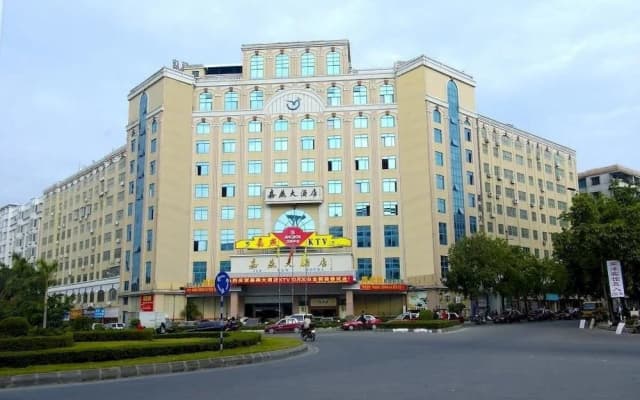 Jiayan Hotel