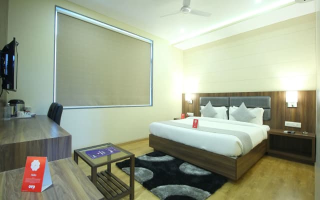 Hotel Limra Vadodara