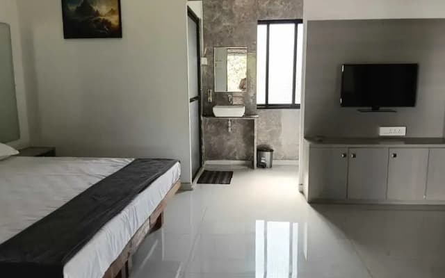 Malhar Baug Resort