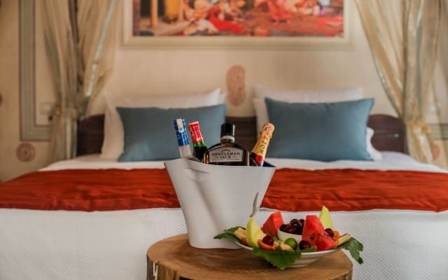 Doka Otel Alacatı
