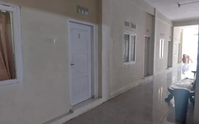 OYO 93774 Khaira Kos Dan PenginapanNearYani Heahlerr