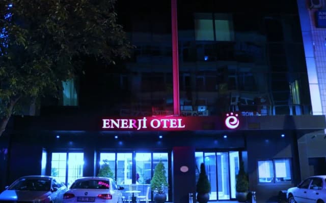 Enerji Hotel