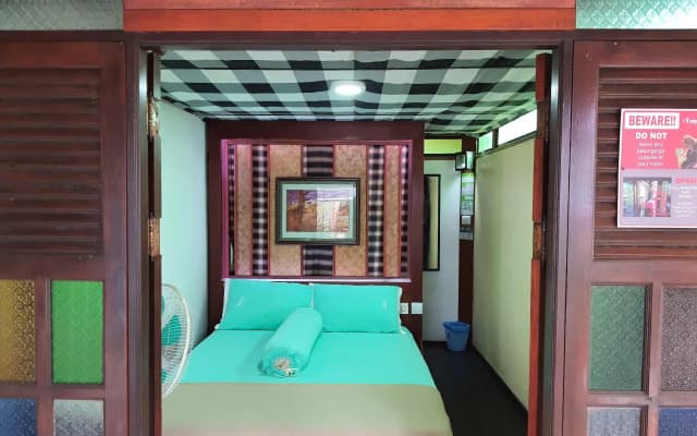 T Star Cottage