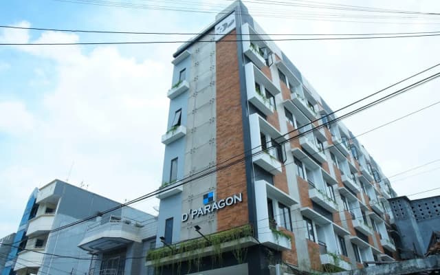 Dparagon Gajah Mada
