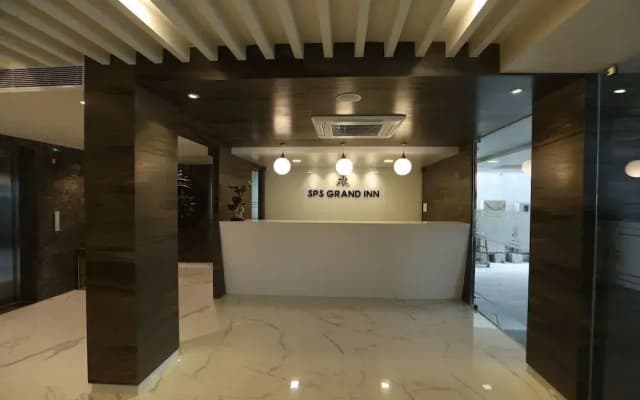 SPS Grand Inn