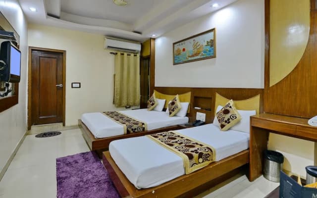 Hotel Boom Rooms