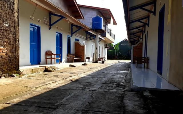 OYO 1187 Penginapan Bunda