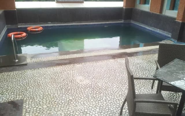 Hotel Tigers Roare