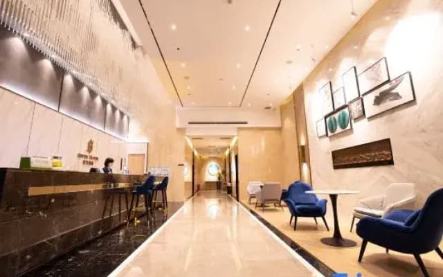 Sewen Hotel (Zhengzhou Jindai Industrial Park Cloud Times Square Branch)