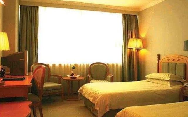 Artwell International Hotel