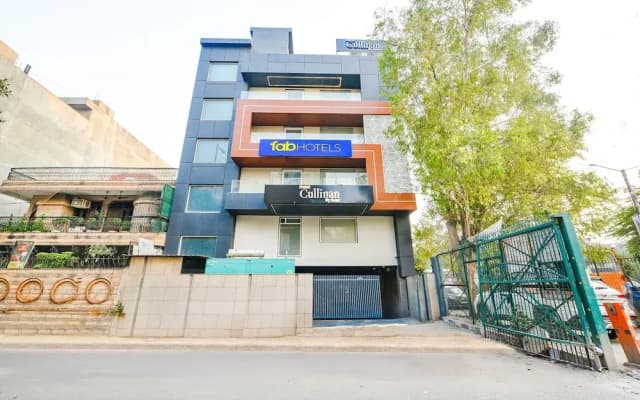 FabHotel Prime Elite Janakpuri